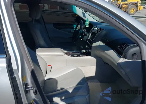 2011 Lexus Ls 460 z USA, uszkodzony, nr VIN JTHBL5EF1B5102146